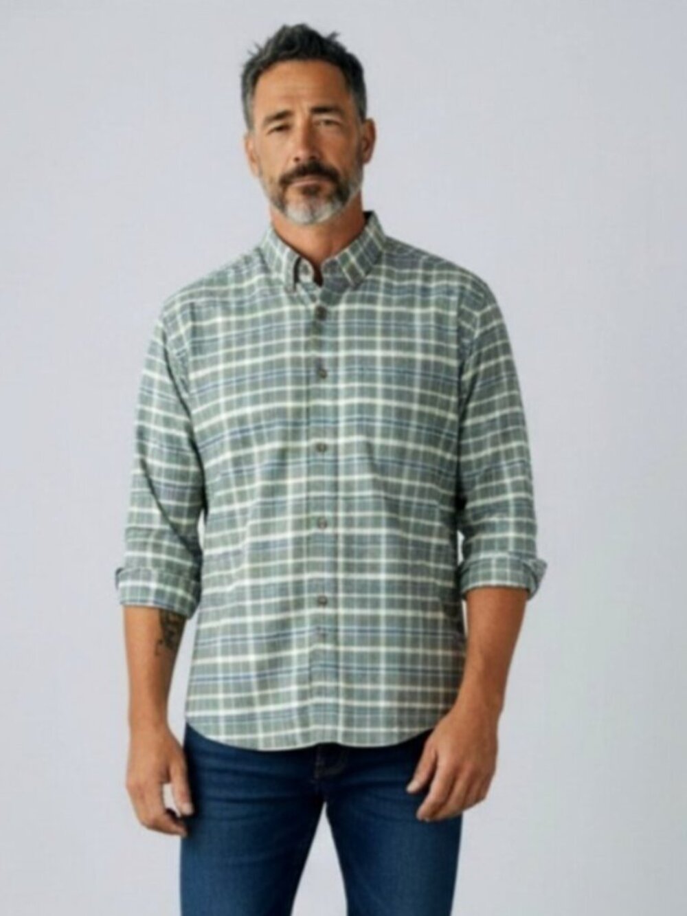 Cabelas Outfitter Series Green Plaid Button Down Shirt Mens Size XLT Long Sleeve